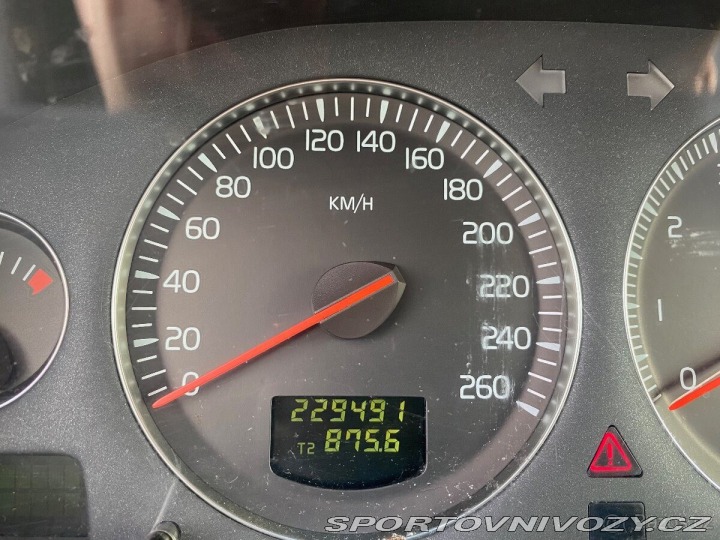 Volvo Ostatní modely XC90 T6 AWD, 2003, 7 míst 2003