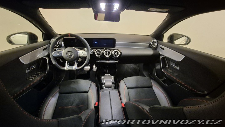 Mercedes-Benz A A45S 2021