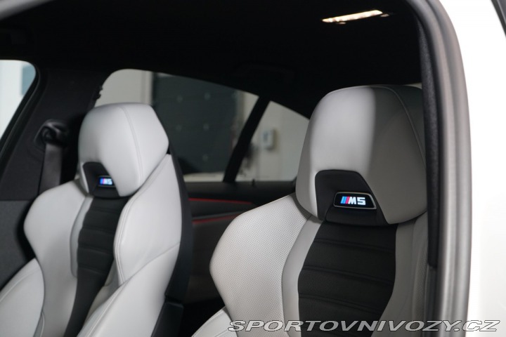 BMW M5 HUD*ACC*H/K*360*CZ 2019