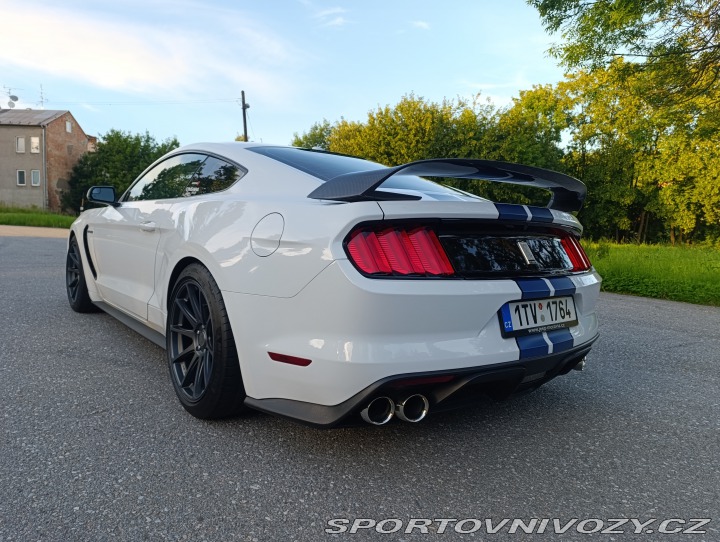 Ford Mustang 2015
