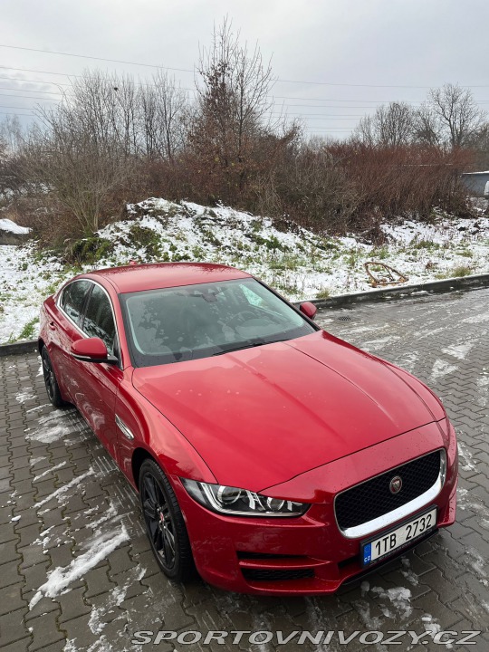 Jaguar XE 2016