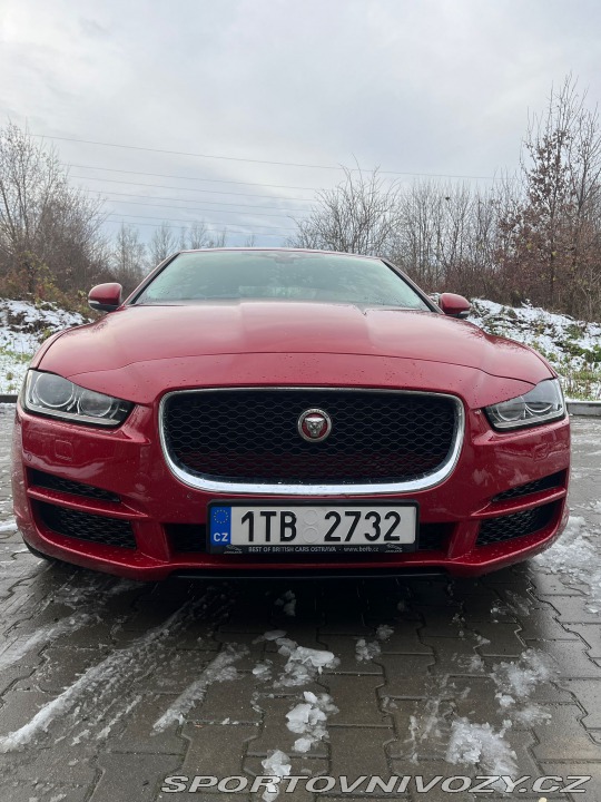 Jaguar XE 2016