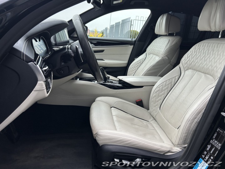 BMW 5 5M550i xDrive G30 2017