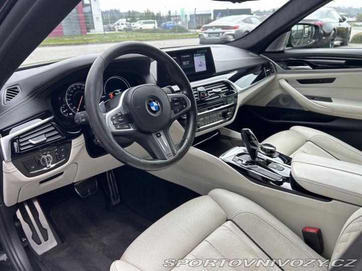 BMW 5 5M550i xDrive G30 2017
