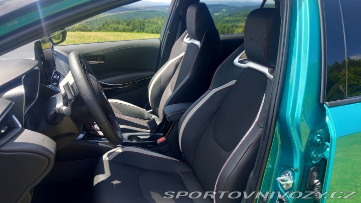 Toyota Corolla TS GR Sport 2.0 2025