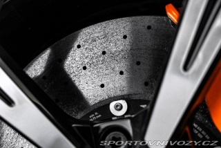 Lamborghini Urus 4.0 V8, pano, masáže, 360 2022