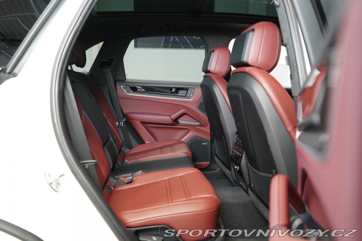 Porsche Cayenne S*E-HYBRID*SPORTDESIGN*PA 2025