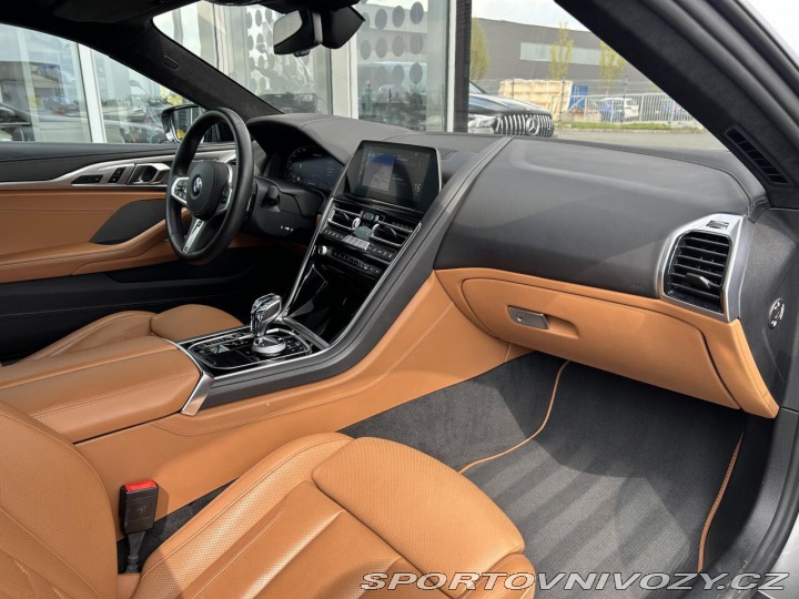 BMW 8 8M850i xDrive Coupe MSpor 2021