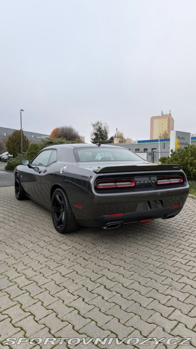 Dodge Challenger  2019