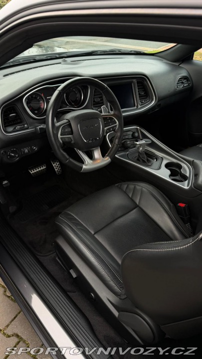 Dodge Challenger  2019