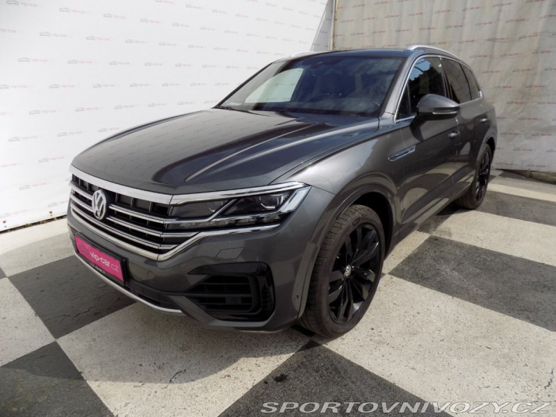 Volkswagen Ostatní modely Touareg 3.0TDI/R-Line/4x4/AT/Matr