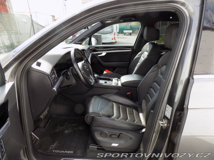 Volkswagen Ostatní modely Touareg 3.0TDI/R-Line/4x4/AT/Matr 2018