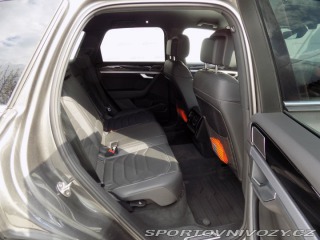 Volkswagen Ostatní modely Touareg 3.0TDI/R-Line/4x4/AT/Matr 2018