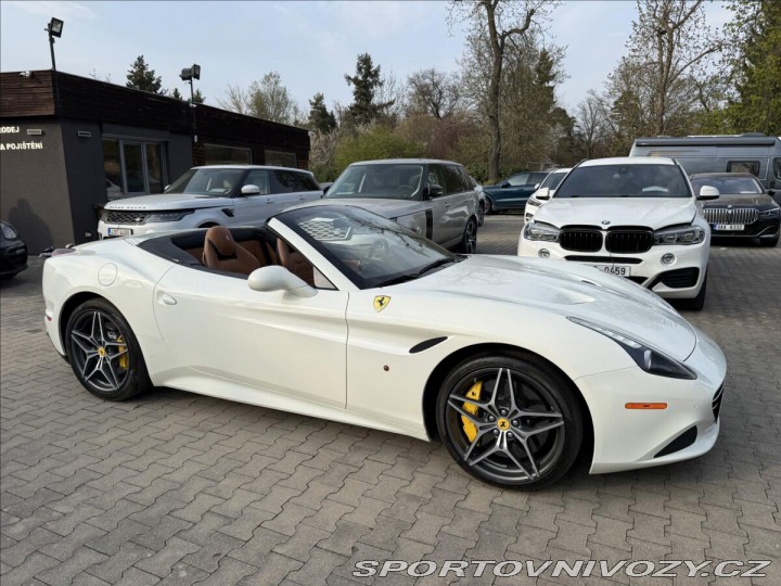 Ferrari California T 3,9 V8 412 kW 2017