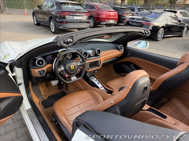 Ferrari California T 3,9 V8 412 kW 2017