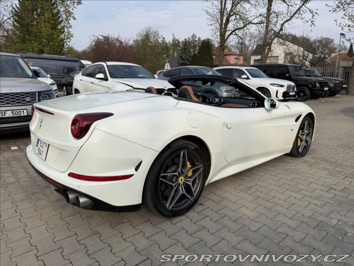 Ferrari California T 3,9 V8 412 kW 2017