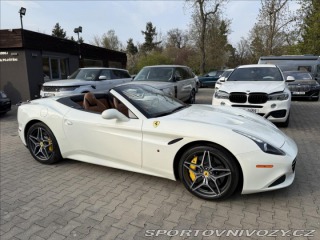 Ferrari California T 3,9 V8 412 kW 2017