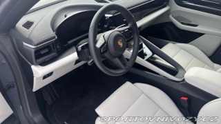 Porsche Macan 4 2025