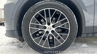 Porsche Macan 4 2025