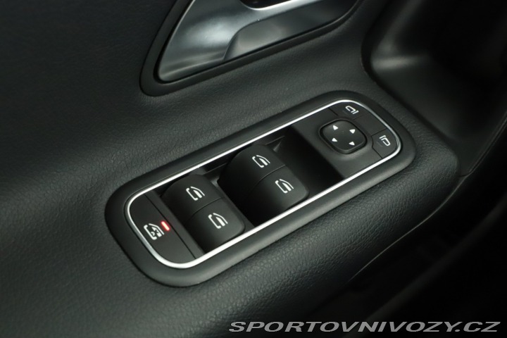 Mercedes-Benz CLA 250 e 2021