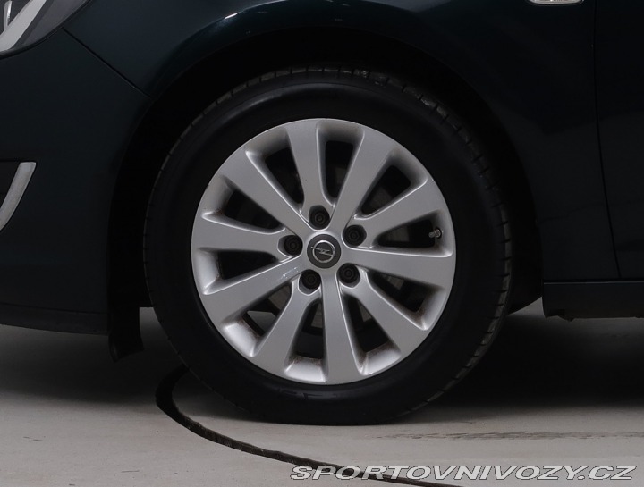 Opel Astra 2.0 CDTI 2014