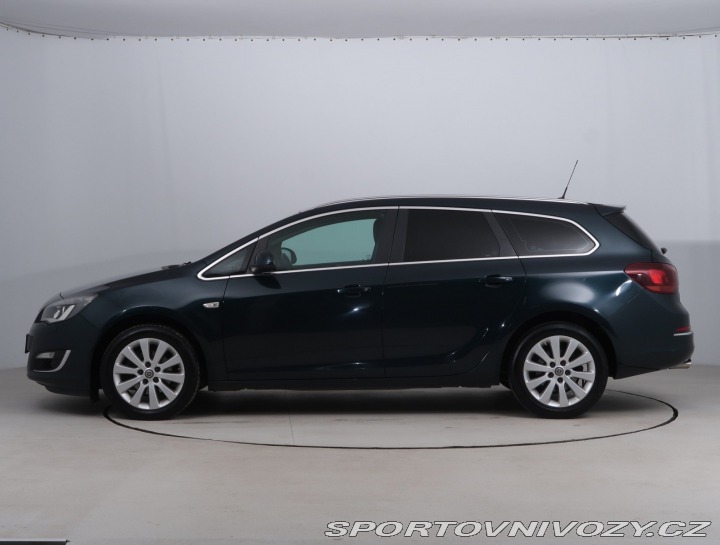Opel Astra 2.0 CDTI 2014