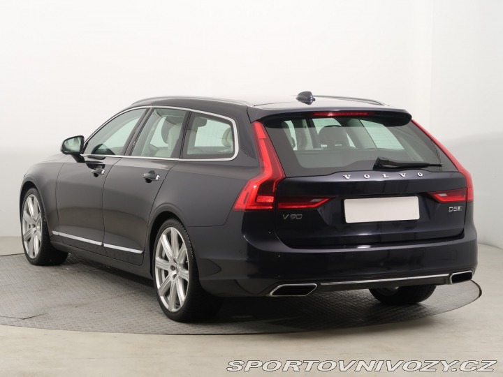 Volvo V90 D5 AWD 2017
