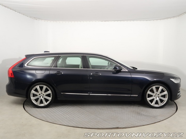 Volvo V90 D5 AWD 2017