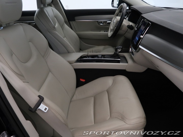 Volvo V90 D5 AWD 2017