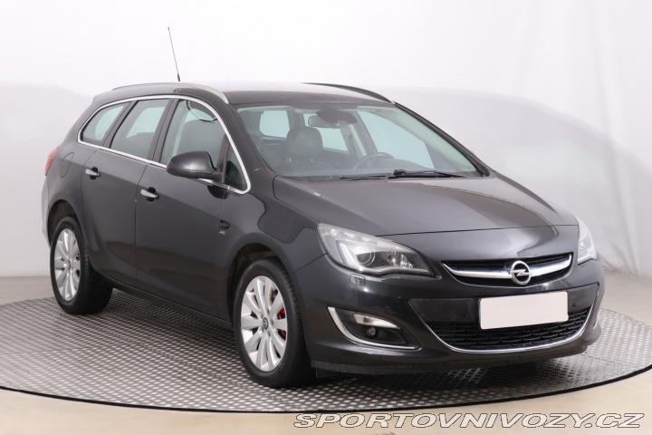 Opel Astra 2.0 CDTI 2012