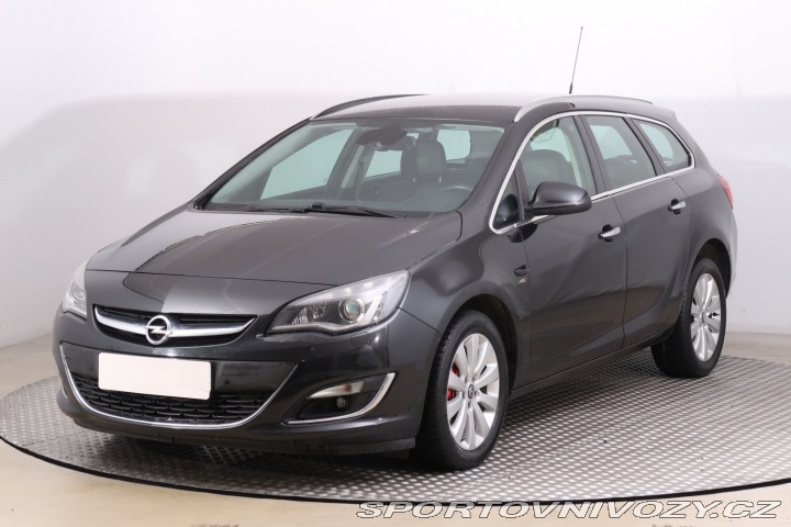 Opel Astra 2.0 CDTI 2012