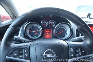 Opel Astra 2.0 CDTI 2012