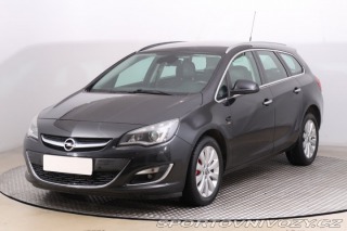 Opel Astra 2.0 CDTI 2012