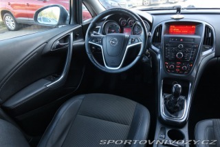 Opel Astra 2.0 CDTI 2012