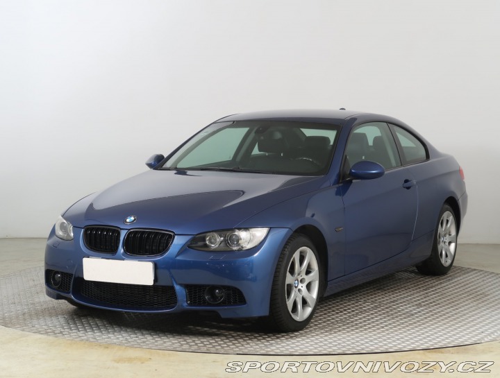 BMW 3 320 d 2010