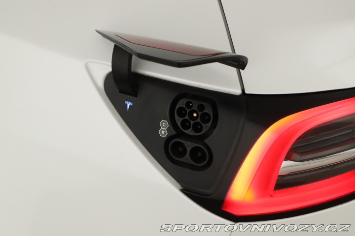 Tesla Model Y Long Range AWD 79kWh 2022