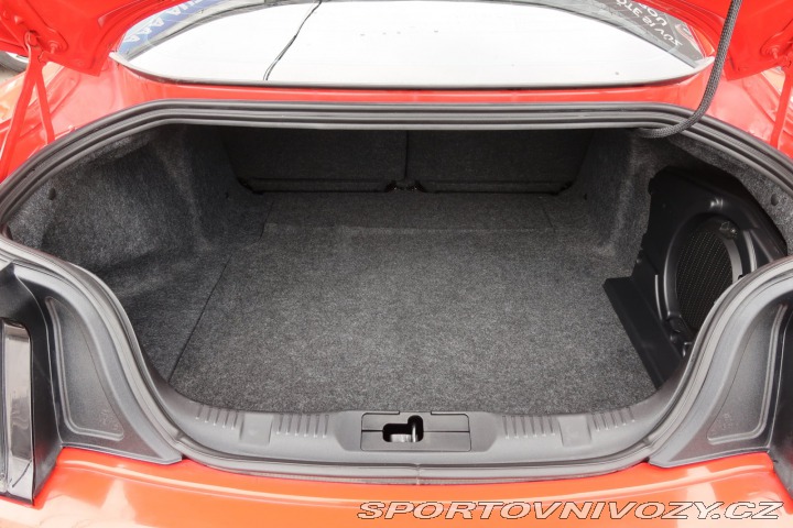 Ford Mustang GT V8 5.0 2016