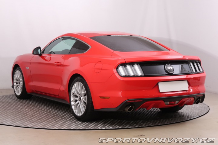 Ford Mustang GT V8 5.0 2016