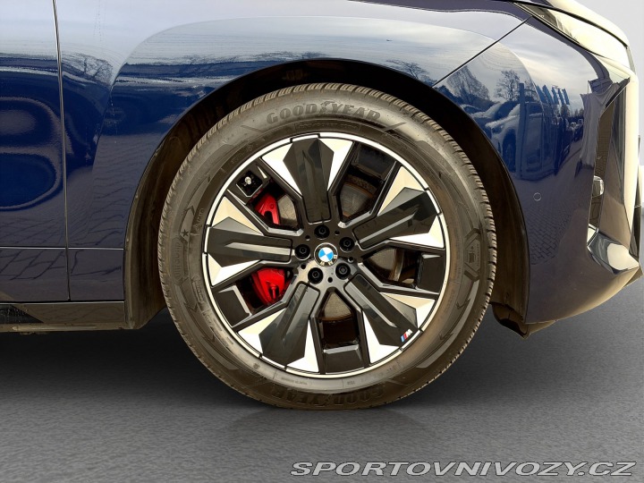 BMW iX xDrive60 1800
