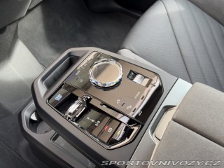 BMW iX xDrive60 1800