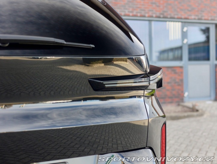 BMW XM 4.4 V8 ehybrid 480 KW, A 2023