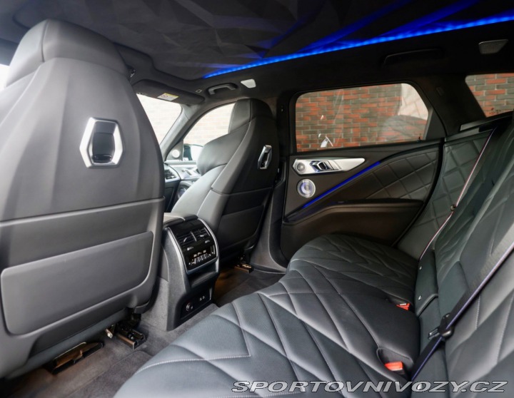 BMW XM 4.4 V8 ehybrid 480 KW, A 2023