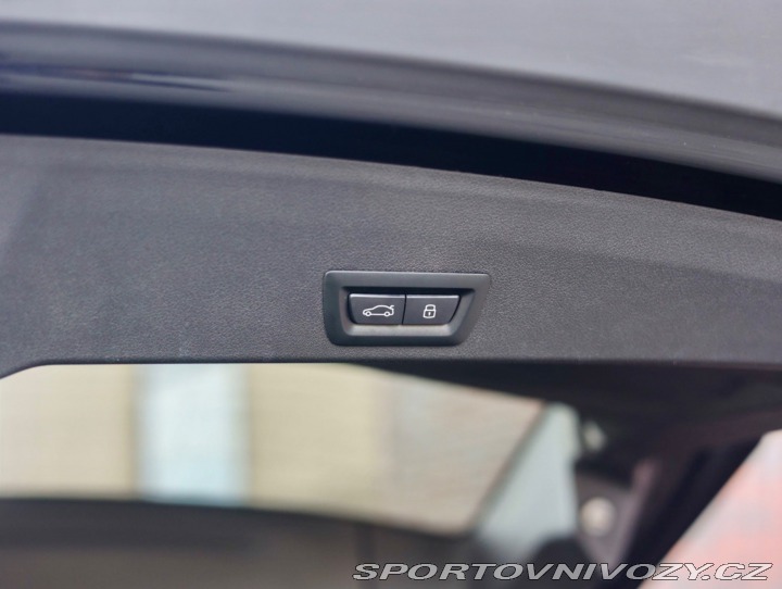 BMW XM 4.4 V8 ehybrid 480 KW, A 2023