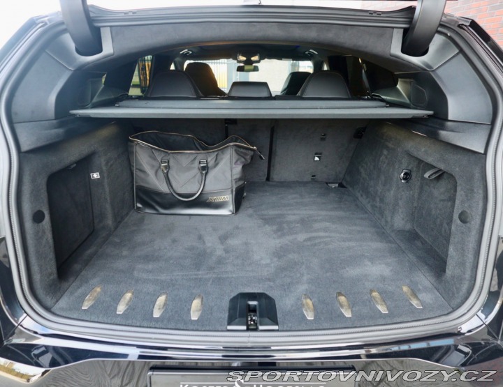 BMW XM 4.4 V8 ehybrid 480 KW, A 2023