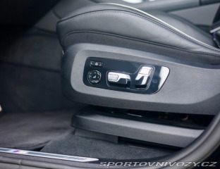 BMW XM 4.4 V8 ehybrid 480 KW, A 2023