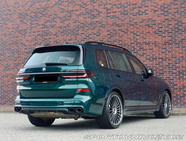 BMW X7 ALPINA XB7 4.4 V8 Skylou 2023