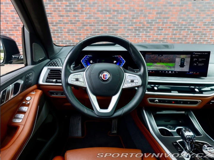 BMW X7 ALPINA XB7 4.4 V8 Skylou 2023
