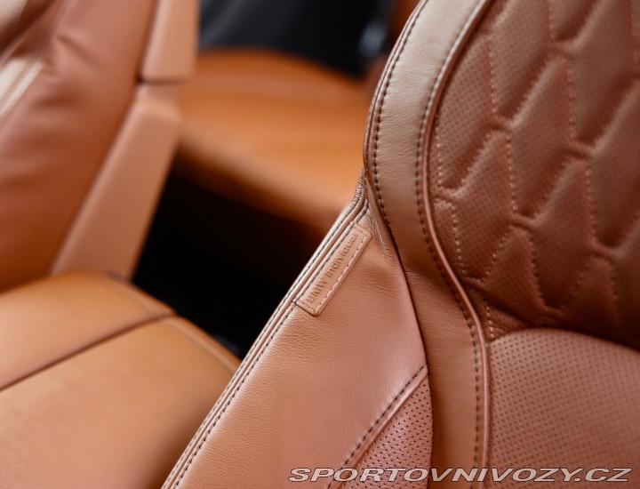 BMW X7 ALPINA XB7 4.4 V8 Skylou 2023