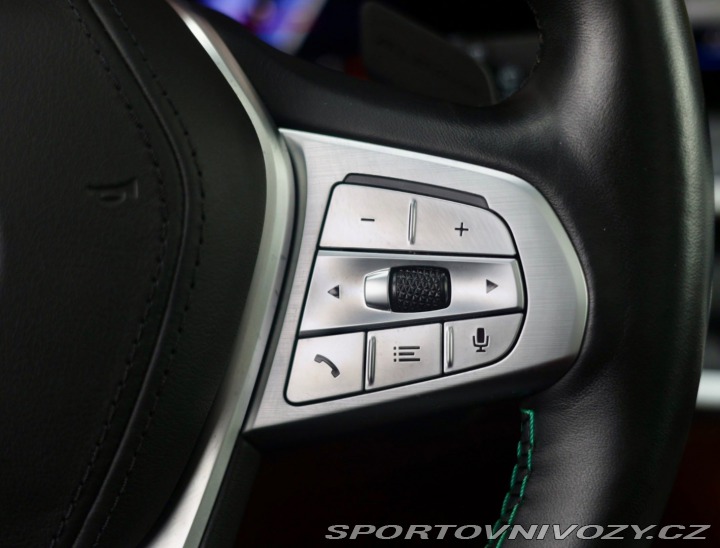 BMW X7 ALPINA XB7 4.4 V8 Skylou 2023