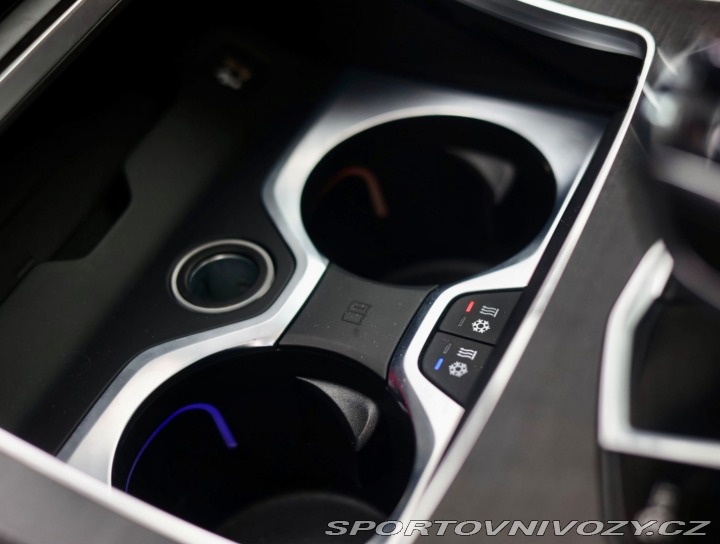 BMW X7 ALPINA XB7 4.4 V8 Skylou 2023